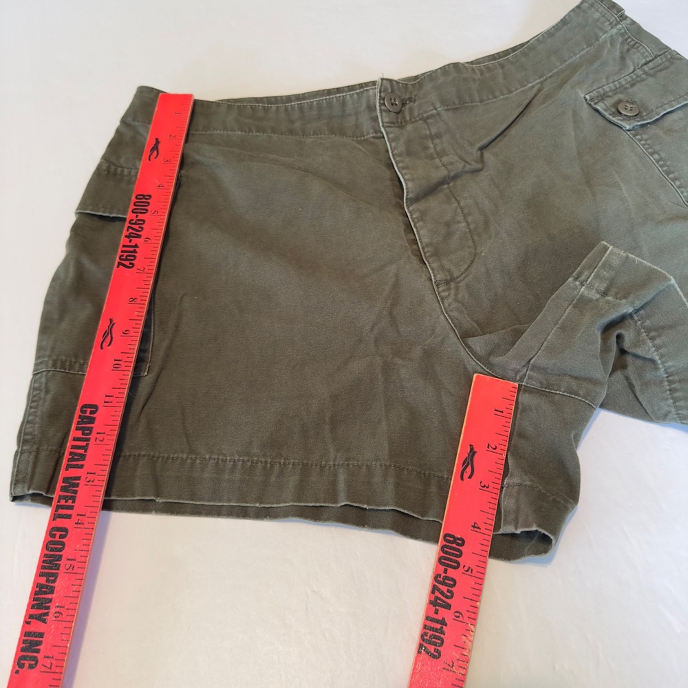 J.Crew Womens Size 14 Olive Green Cotton Chino Cargo Shorts Utility Mid Rise - Picture 3 of 8